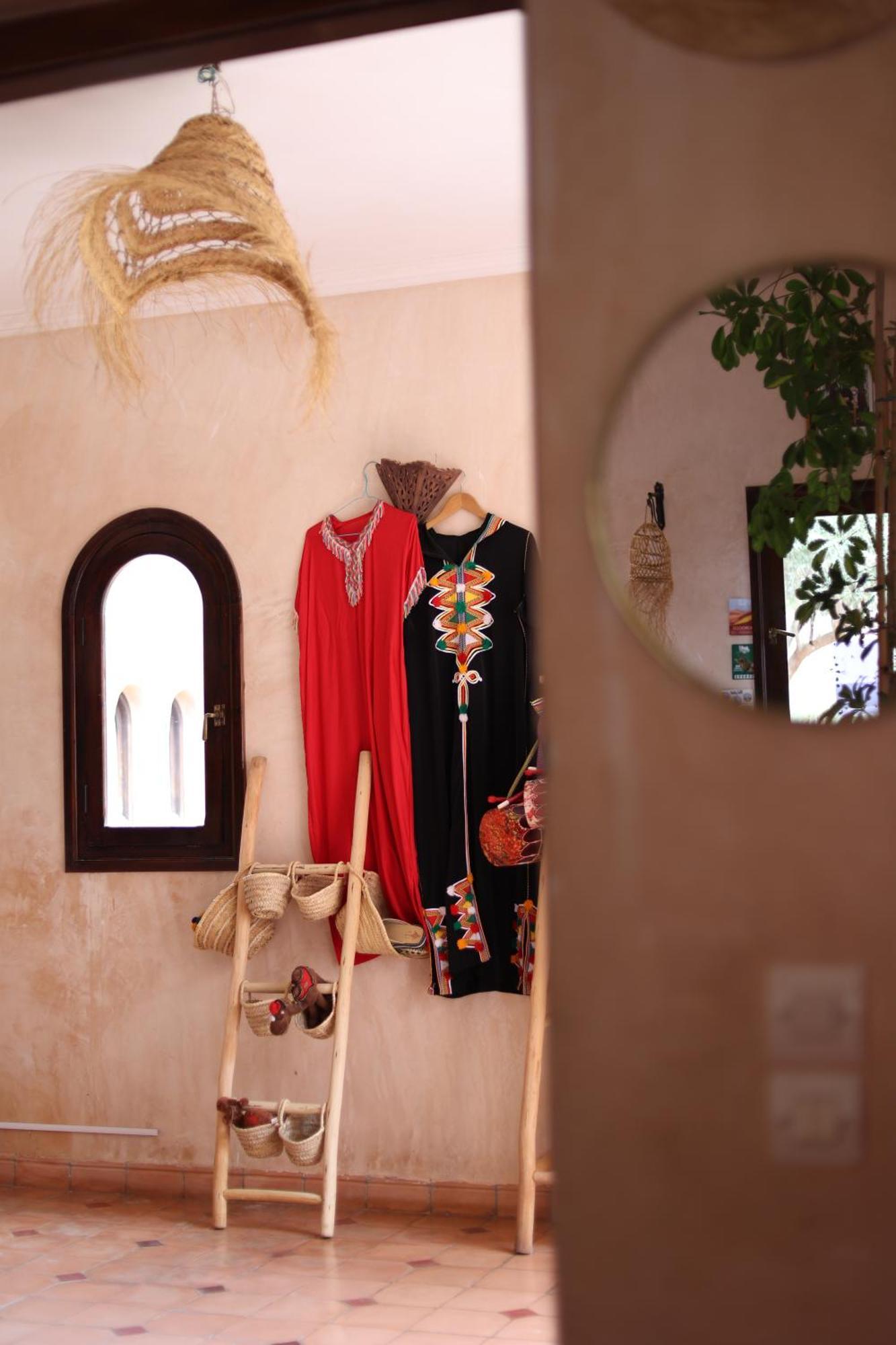 Paradis Nomade Azrarag Bagian luar foto